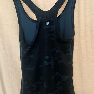 Lululemon yoga tank
